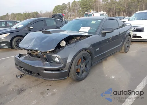 2007 Ford Mustang Gt Deluxe/Gt Premium from USA, damaged, VIN 1ZVFT82H075219537